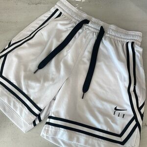 Nike dri fit basketball shirt